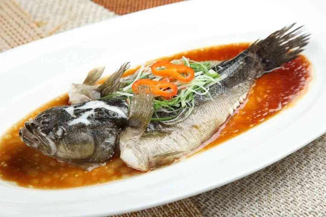 摄图网_502476389_美食清蒸笋壳鱼(企业商用).jpg