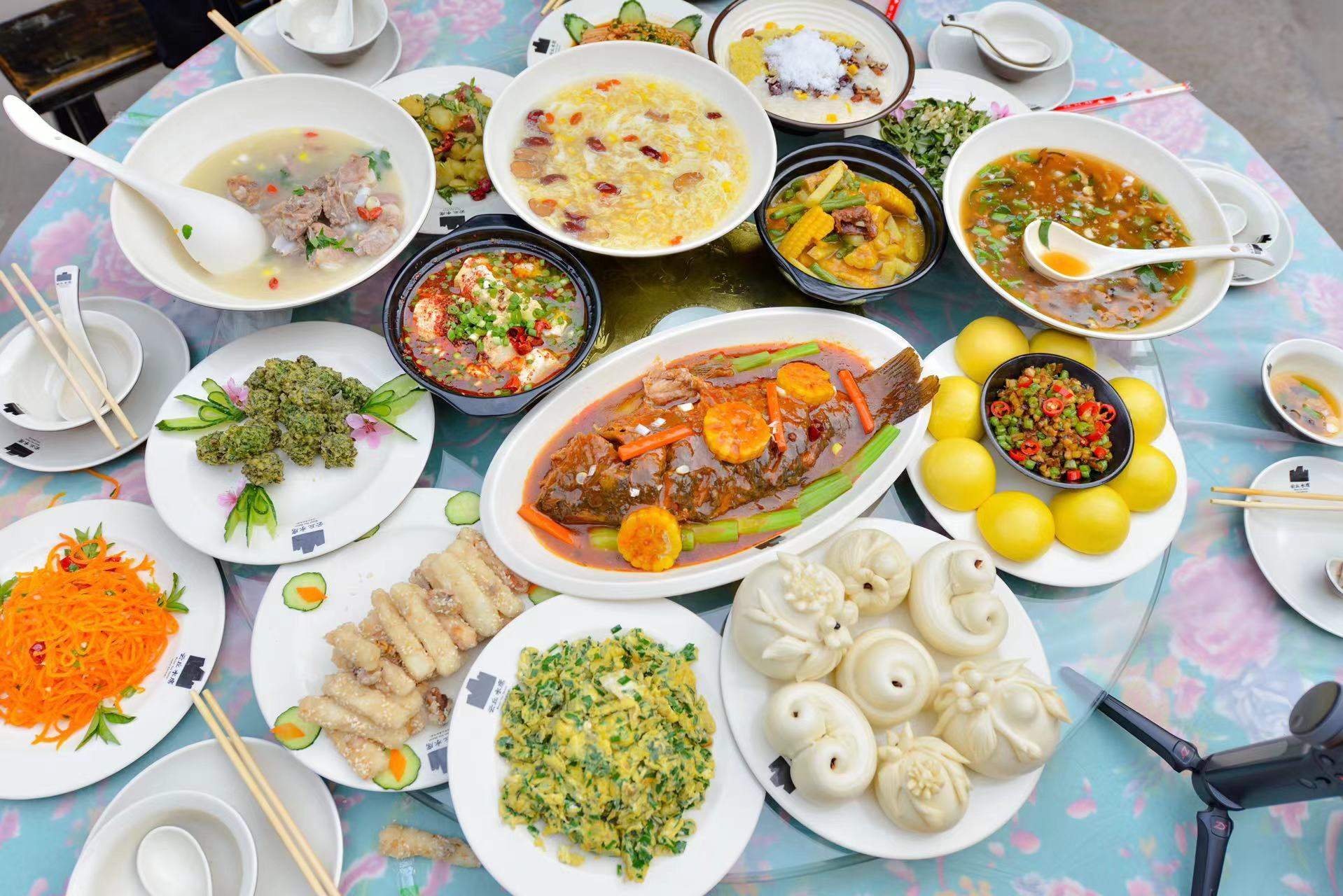 云丘山流水席壶口双鱼宴五台山素斋大同竹笼宴最山西-美食最特色忻州