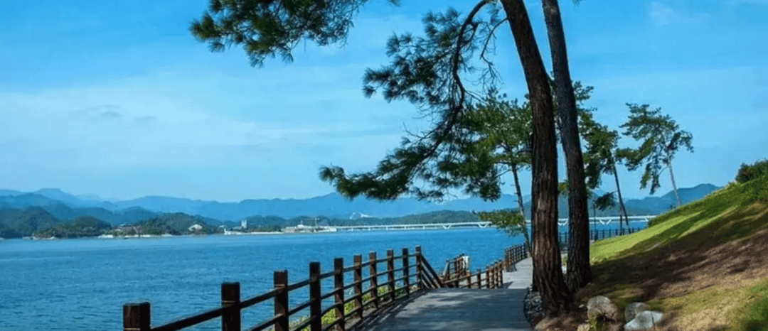 一线湖景76超大阳台