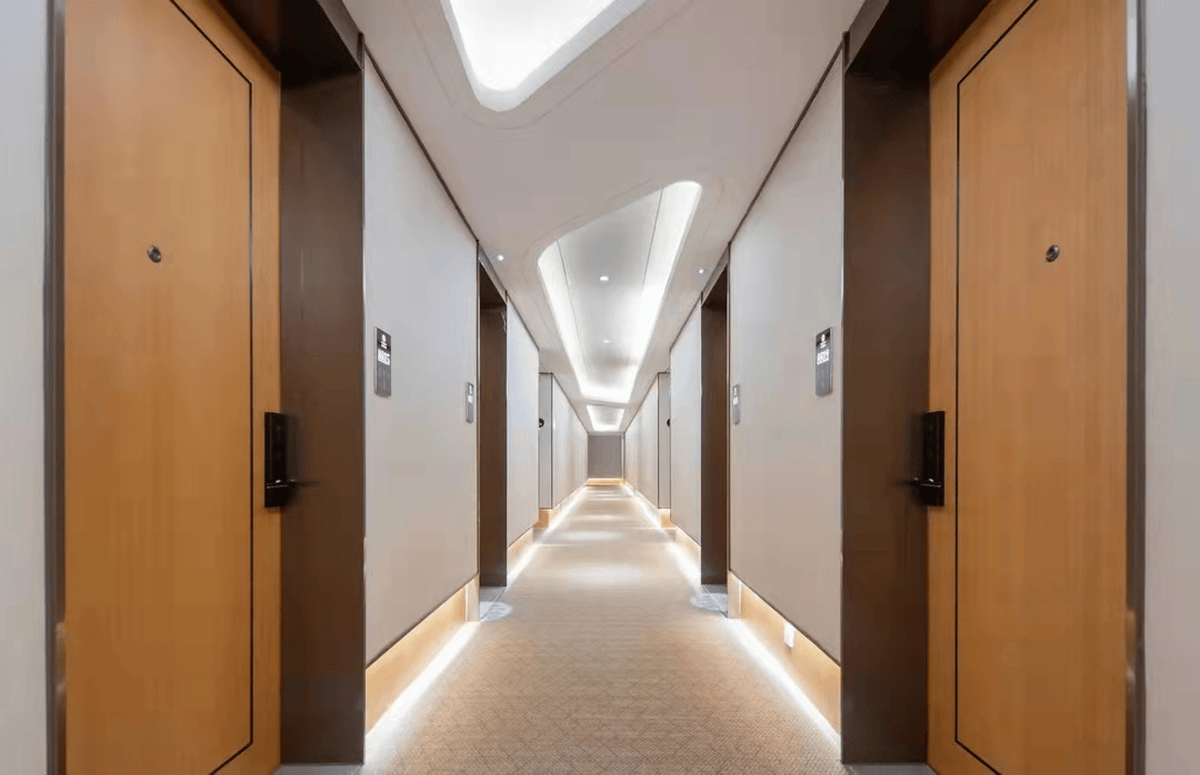 约恵夏日游●崇明万达广场【万信r酒店】拥抱商圈,开启"夜生活" 满足