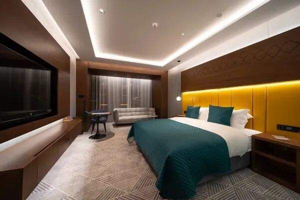 8c496bd5846a41645e3c9cfd716f56a5.jpg