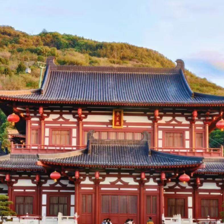 现在报名直接立减1000元‼️全程三钻酒店不挪窝|1499元+399必选大礼包/起+打卡四大博物馆+赠汉服唐装+特色美食+两点实景剧！还在等什么...